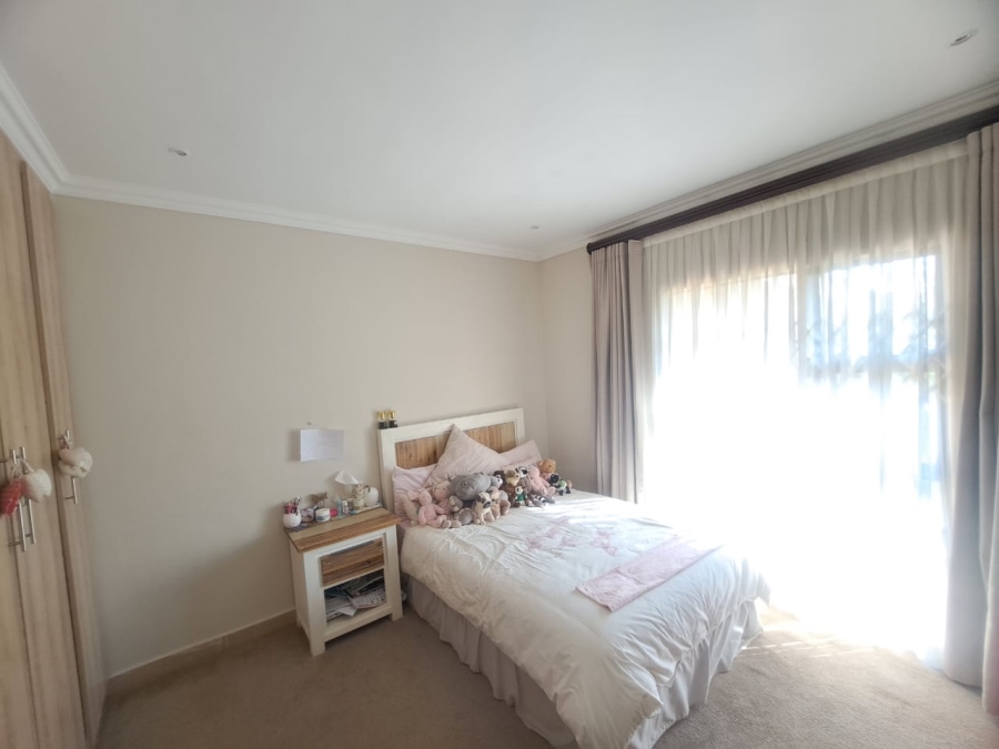 5 Bedroom Property for Sale in Protea Park North West